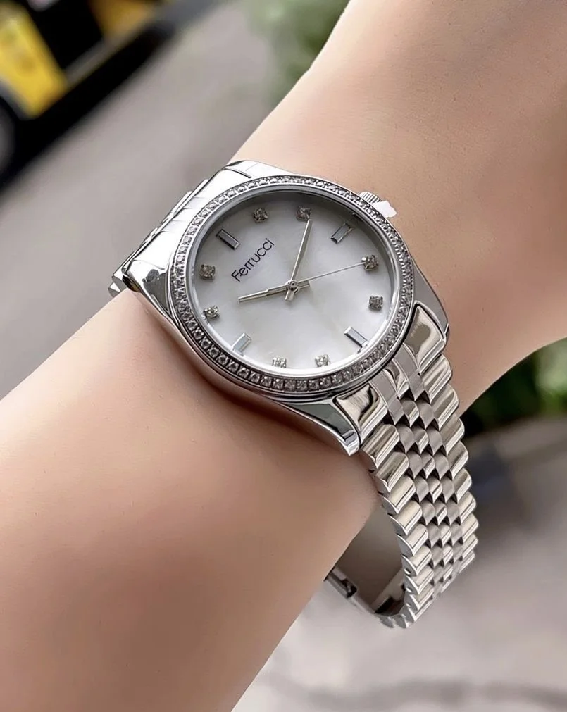 Ferrucci FBG17001C Gümüş Kadranlı Çelik Kordonlu Kadın Kol Saati