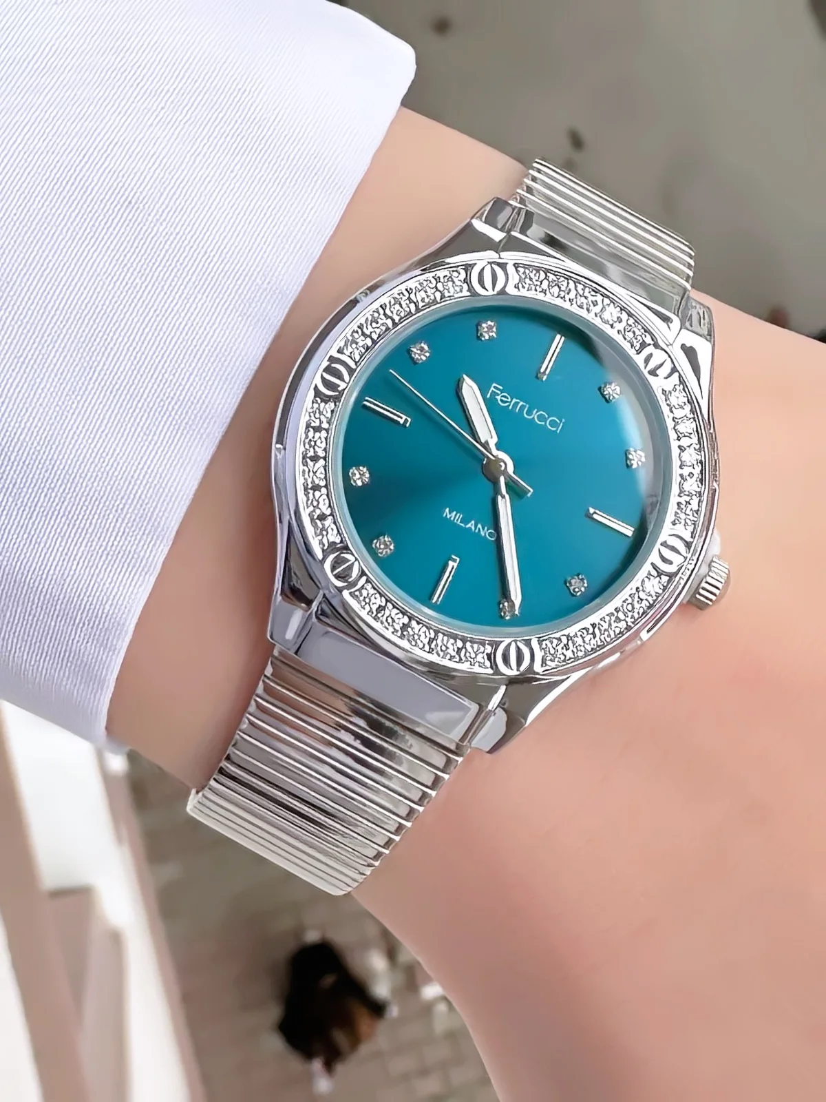 Ferrucci FBG17211B Turkuaz Kadranlı Çelik Kordonlu Kadın Kol Saati