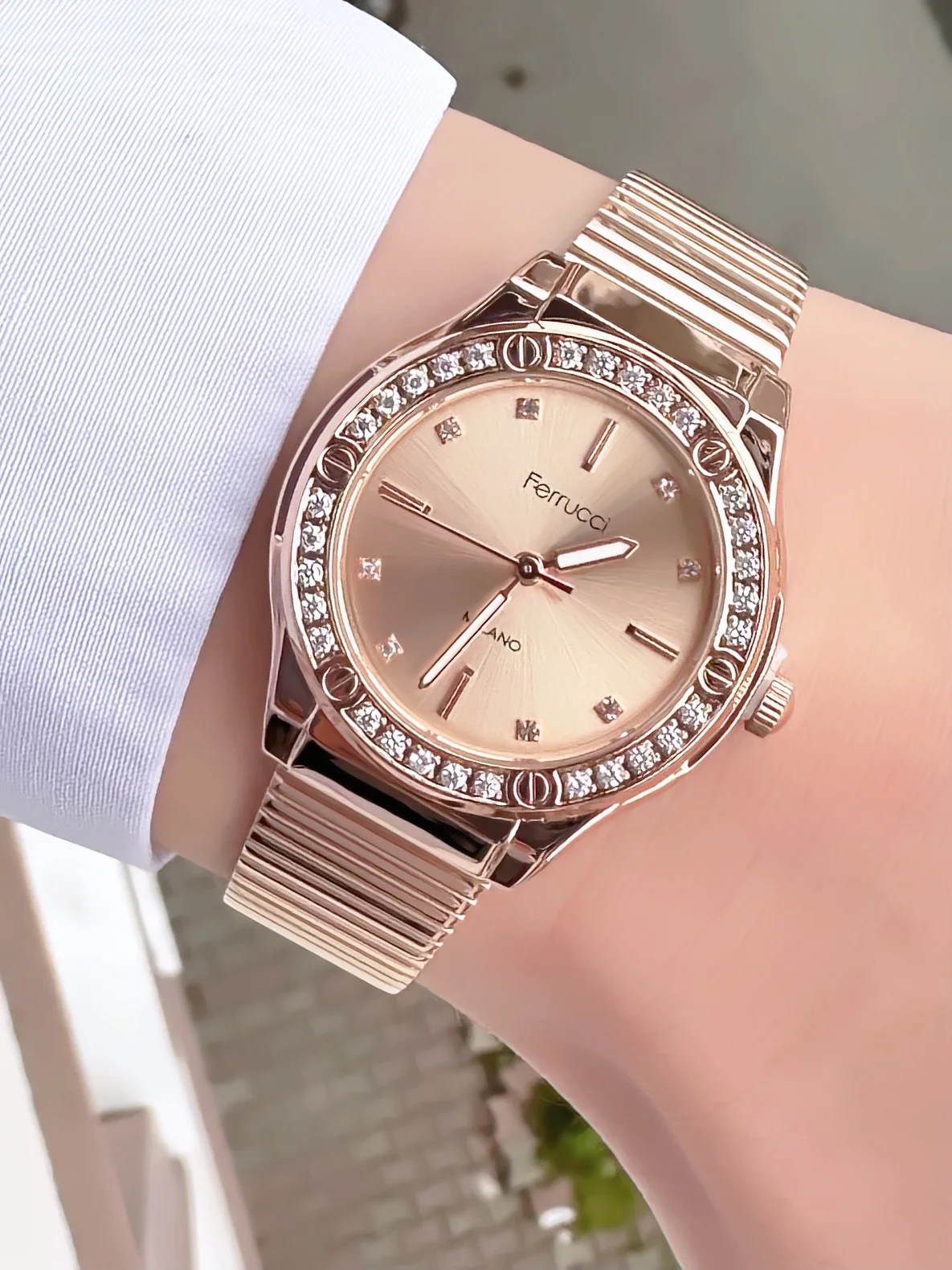 Ferrucci FBG17211E Rose Kadranlı Çelik Kordonlu Kadın Kol Saati