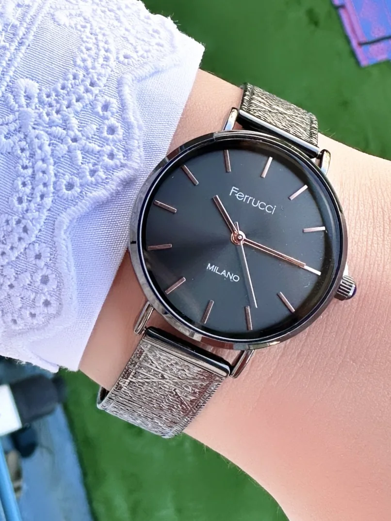 Ferrucci FBG17224A Siyah Kadranlı Hasır Kordonlu Kadın Kol Saati