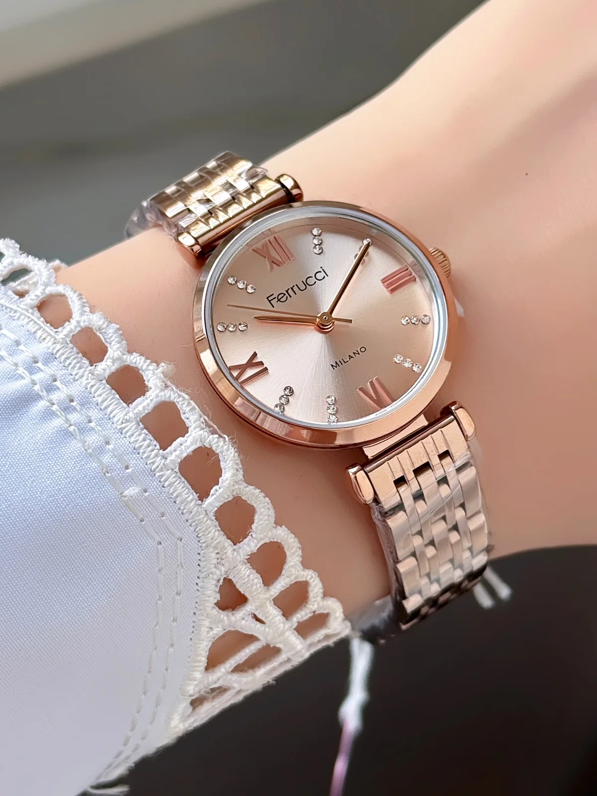 Ferrucci FBG17273C Rose Kadranlı Çelik Kordonlu Kadın Kol Saati