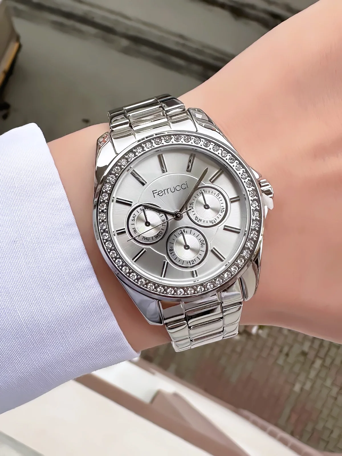 Ferrucci FBH18045B Gümüş Kadranlı Çelik Kordonlu Kadın Kol Saati