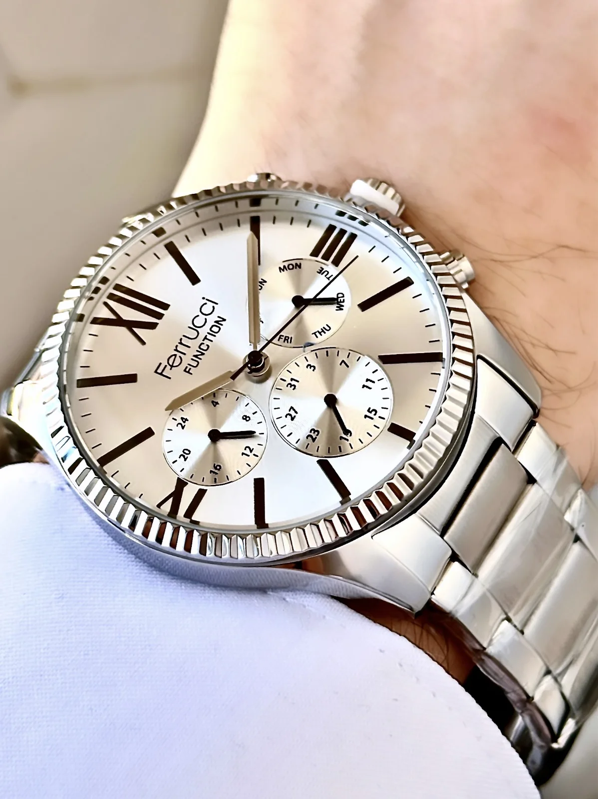 Ferrucci FEH28027B Gümüş Kadranlı Çelik Kordonlu Erkek Kol Saati