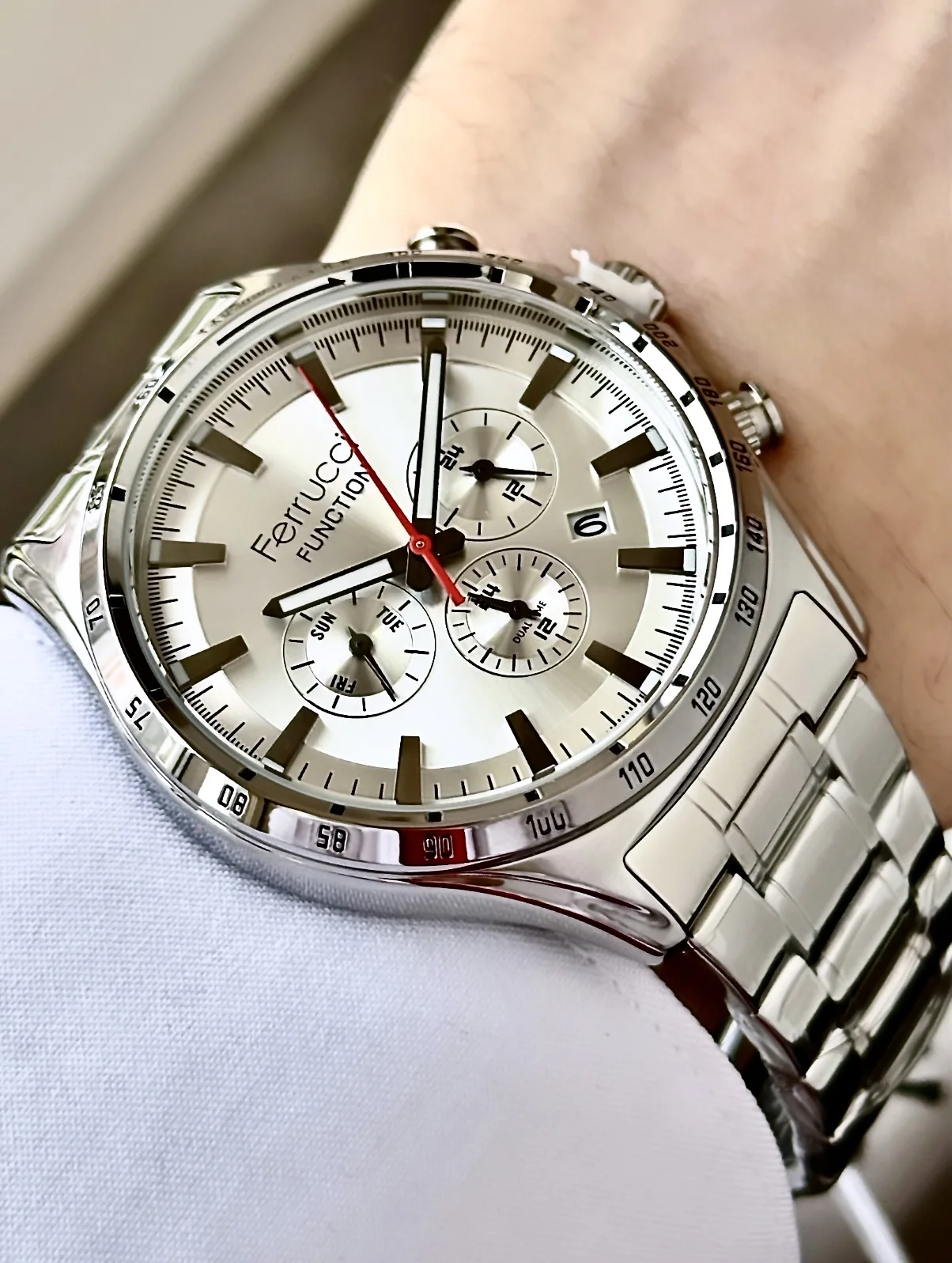 Ferrucci FEH28064A Gümüş Kadranlı Çelik Kordonlu Erkek Kol Saati